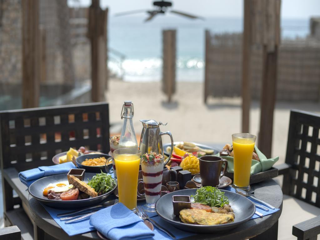 Suite Villa Fronte Spiaggia con Piscina